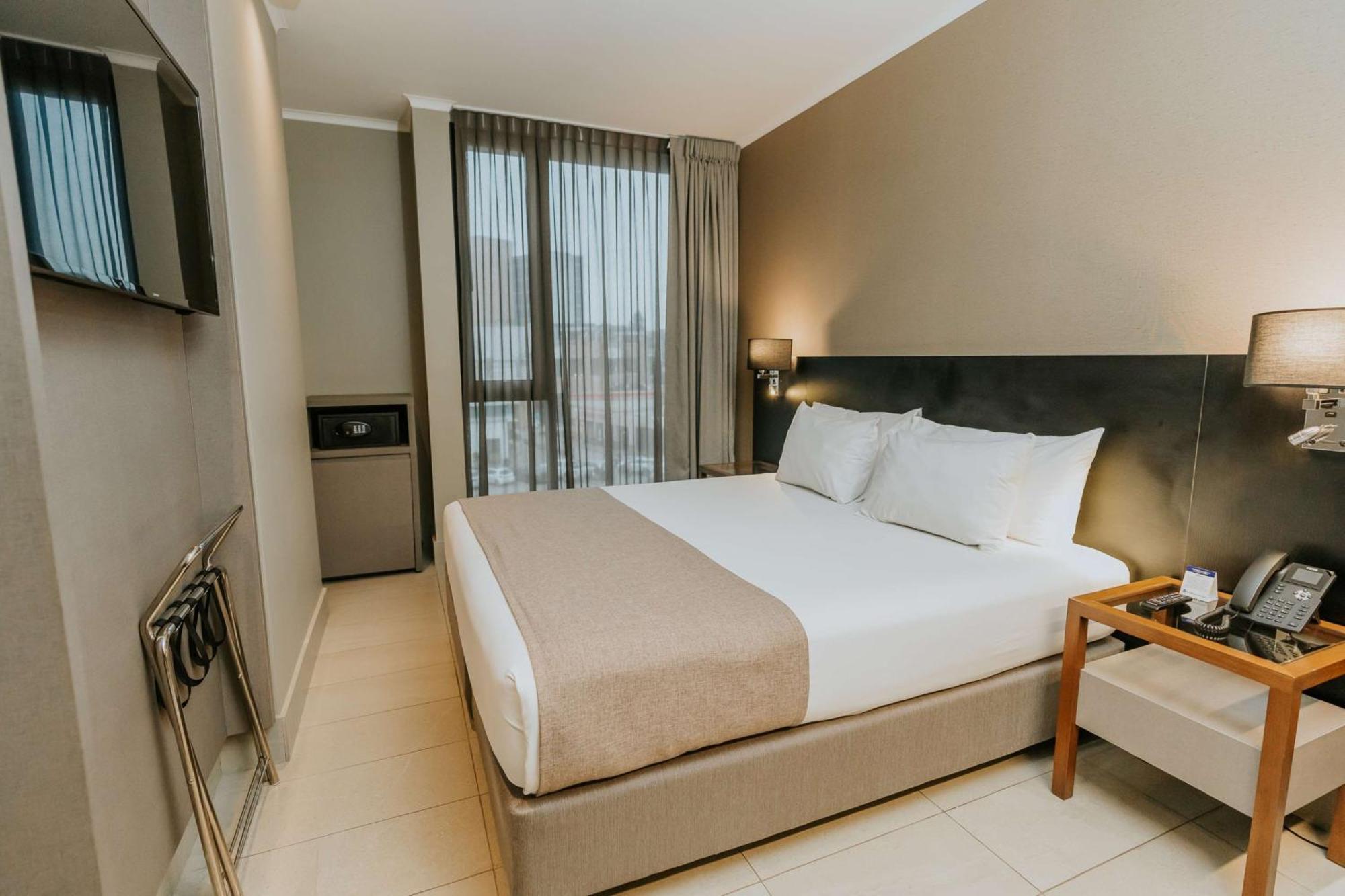 טמוקו Best Western Ferrat מראה חיצוני תמונה