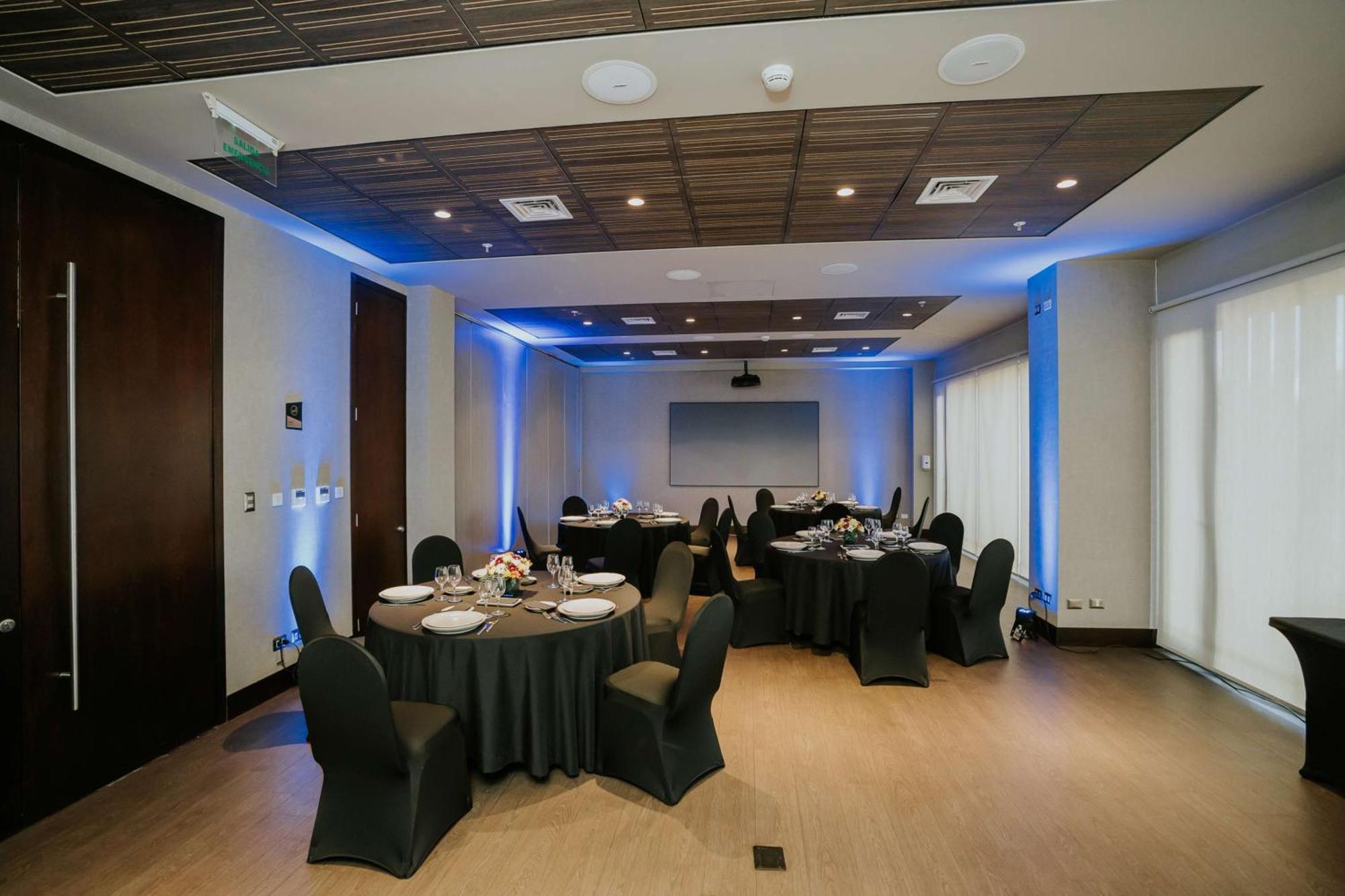 טמוקו Best Western Ferrat מראה חיצוני תמונה