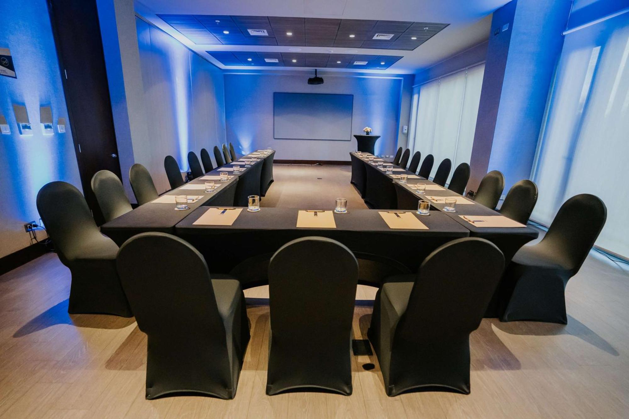 טמוקו Best Western Ferrat מראה חיצוני תמונה